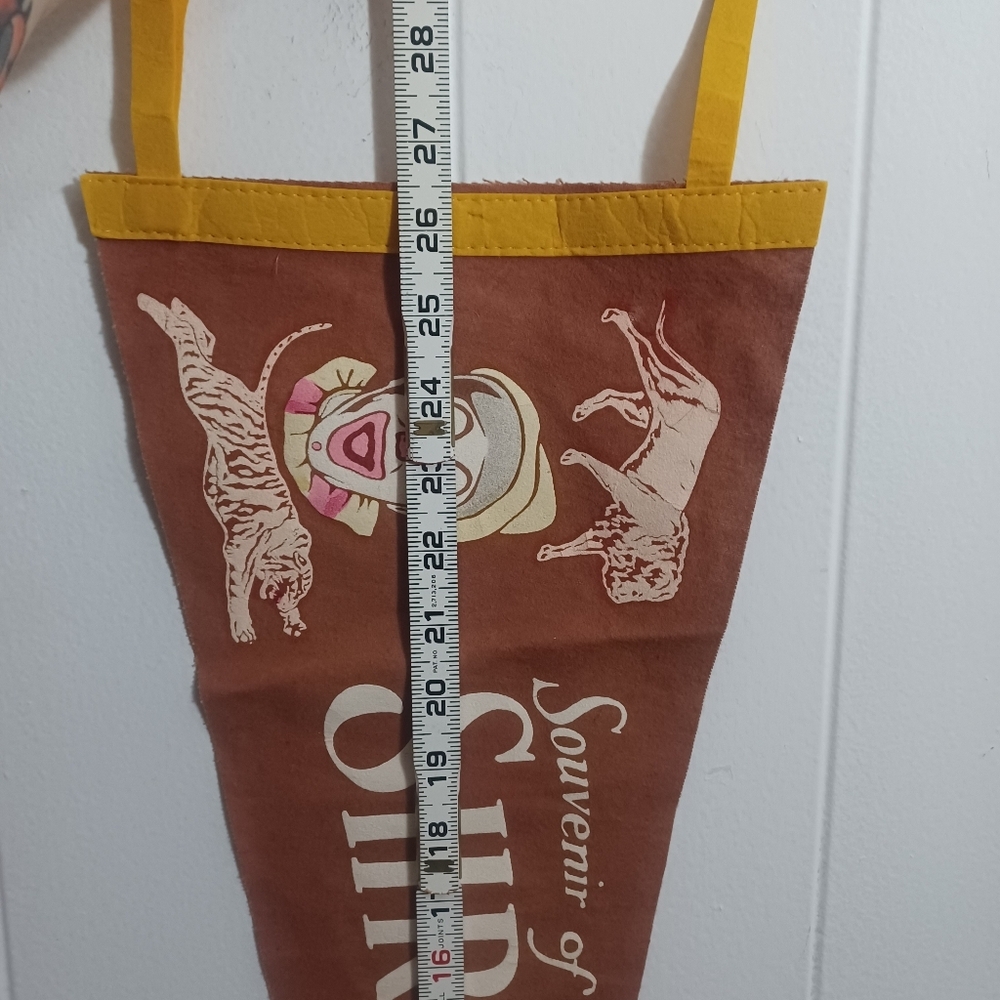 Shrine Circus Pendent - Picture 4 of 6